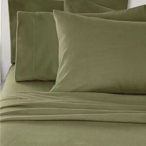 South Street Lofrlive Green Bedding Set